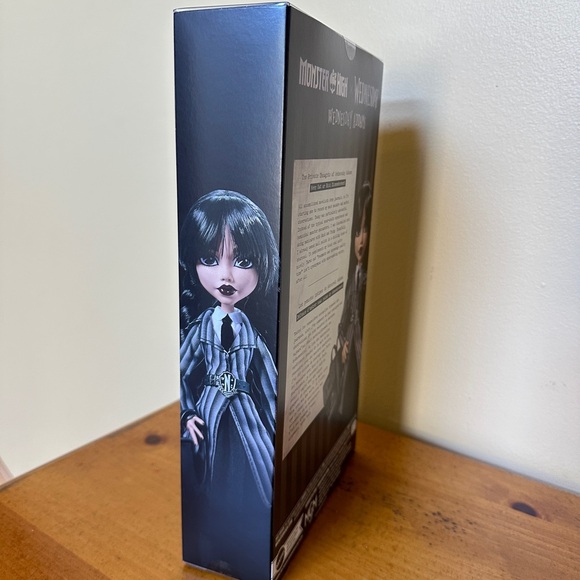 NRFB Monster High Wednesday in Nevermore Academy Uniform - Picture 5 of 5